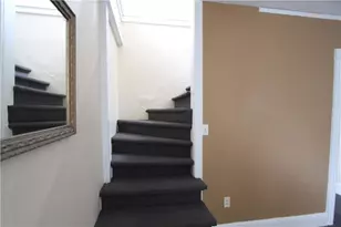 28 McAllister St, Newport, RI 02840 - Photo 15