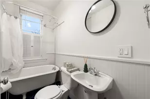 35 Marsh St, Newport, RI 02840 - Photo 15