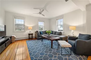 35 Marsh St, Newport, RI 02840 - Photo 9