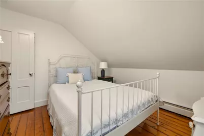 35 Marsh Street, Newport, RI 02840 - Photo 21