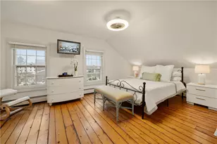 35 Marsh St, Newport, RI 02840 - Photo 17