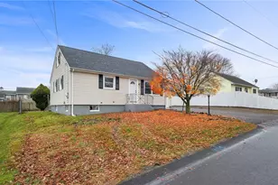 81 Kenyon Rd, Tiverton, RI 02878 - Photo 29