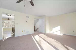 200 Heroux Blvd, Cumberland, RI 02864 - Photo 11