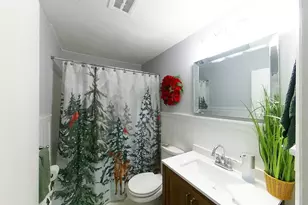 19 Flint Corn Rd, Portsmouth, RI 02871 - Photo 11