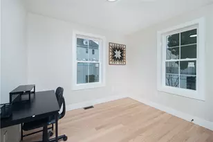 29 Dunford St, Providence, RI 02909 - Photo 11