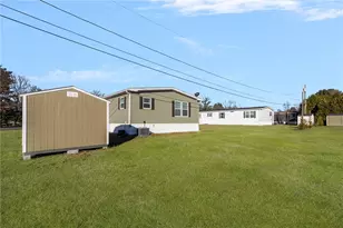 22 Valiant Dr, Coventry, RI 02816 - Photo 31