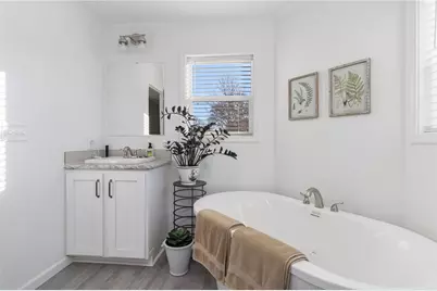 22 Valiant Drive, Coventry, RI 02816 - Photo 15