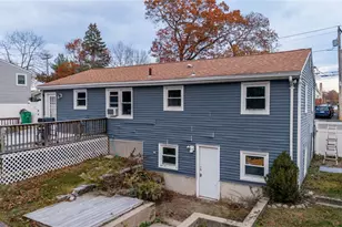401 Lake Shore Dr, Warwick, RI 02889 - Photo 27