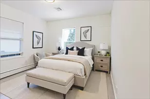 32 Sykes St, Warwick, RI 02886 - Photo 7