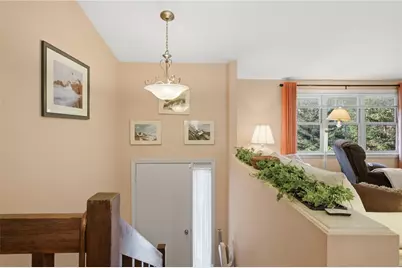 11 Wendy Lane, South Kingstown, RI 02879 - Photo 9