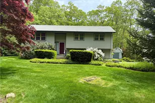 11 Wendy Ln, South Kingstown, RI 02879 - Photo 1