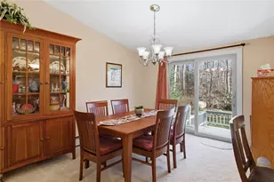 11 Wendy Ln, South Kingstown, RI 02879 - Photo 15
