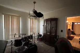 52 Sumner Ave, Cranston, RI 02920 - Photo 7