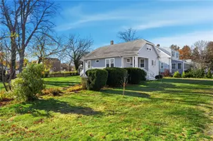 196 Harrison Ave, Warwick, RI 02888 - Photo 3