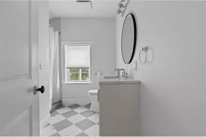 34 East Bowery Street, Newport, RI 02840 - Photo 25