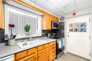 510 Child St, Warren, RI 02885 - Photo 15