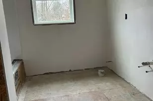 20 Doreen Ct, Cranston, RI 02921 - Photo 9