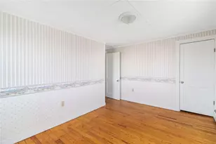 120 Chestnut Ave, Narragansett, RI 02882 - Photo 29