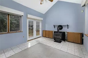 26 Chardon Dr, Portsmouth, RI 02871 - Photo 11