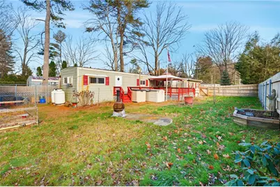 38 Oak Terrace, Burrillville, RI 02839 - Photo 5