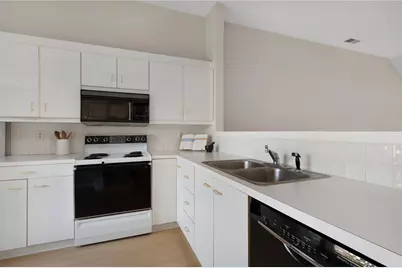 3 Martingale Lane, Narragansett, RI 02882 - Photo 7