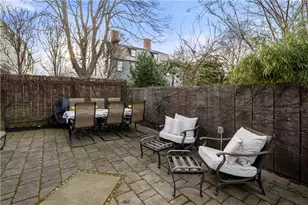 33 Marsh St, Newport, RI 02840 - Photo 17