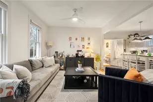 33 Marsh St, Newport, RI 02840 - Photo 5