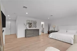 27 Weatherly Ave, Newport, RI 02840 - Photo 19