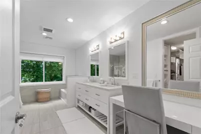 27 Weatherly Avenue, Newport, RI 02840 - Photo 21