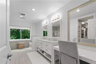 27 Weatherly Ave, Newport, RI 02840 - Photo 21