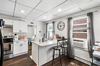 574 Central Avenue, Pawtucket, RI 02861 - Photo 3