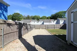 22 Bateman Ave, Newport, RI 02840 - Photo 37