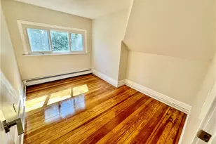141 Elton St, Providence, RI 02906 - Photo 31