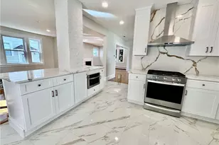 141 Elton St, Providence, RI 02906 - Photo 3