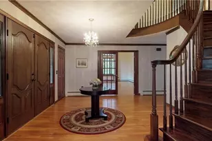 48 St George Ct, Warwick, RI 02888 - Photo 3