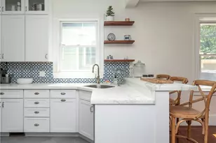 27 Mann Ave, Newport, RI 02840 - Photo 15