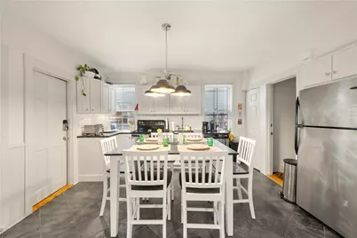 33 Marsh Street, Newport, RI 02840 - Photo 7