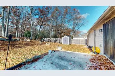 125 Revere Avenue, West Warwick, RI 02893 - Photo 27