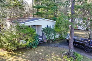 15 Kelly Ln, Coventry, RI 02816 - Photo 3