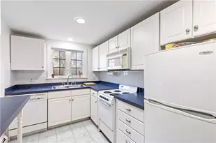 242 Wayland Ave, Providence, RI 02906 - Photo 21