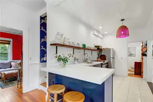 24 Hunter Ave, Newport, RI 02840 - Photo 1