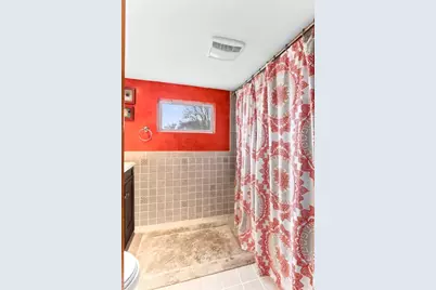 66 State Street, Pawtucket, RI 02861 - Photo 17