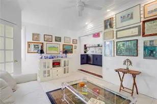 24 Hunter Ave, Newport, RI 02840 - Photo 13