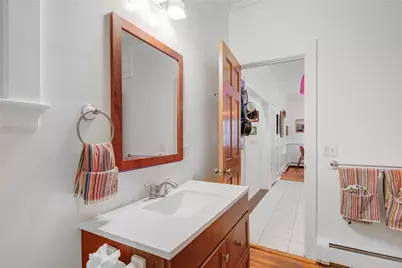 24 Hunter Avenue, Newport, RI 02840 - Photo 21