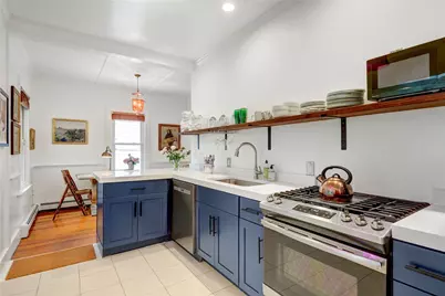 24 Hunter Avenue, Newport, RI 02840 - Photo 3