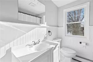 48 Narrows Rd, Bristol, RI 02809 - Photo 13