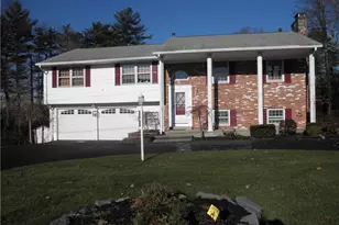 52 Walker St, Seekonk, MA 02771 - Photo 1