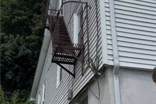 372 Hawkins St, Providence, RI 02904 - Photo 3