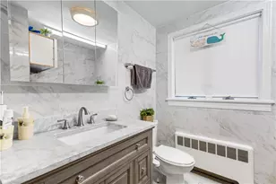 215 Rocky Point Ave, Warwick, RI 02889 - Photo 17