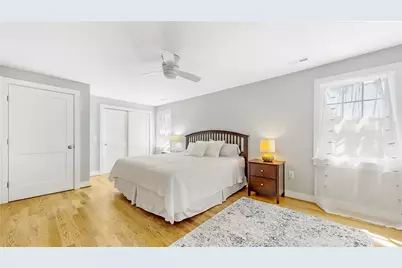 10 Robinson Street, Narragansett, RI 02882 - Photo 21